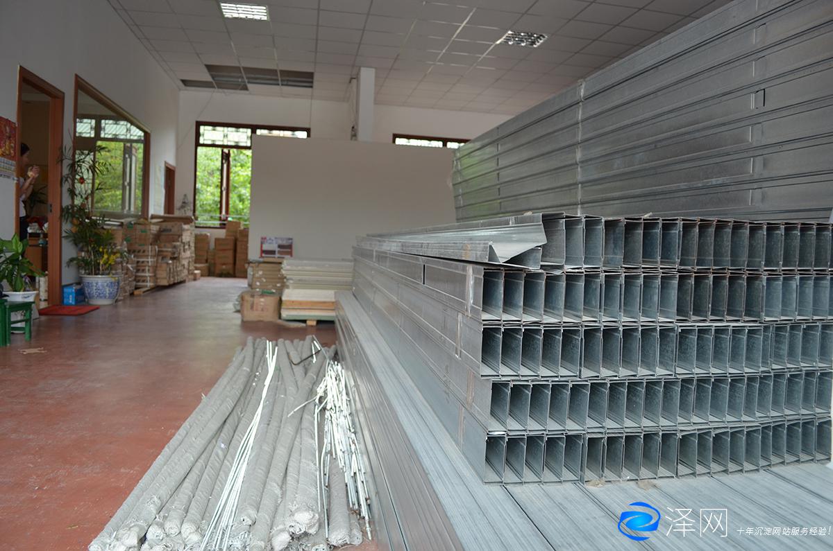 蘇州某建材批發(fā)市場店鋪產(chǎn)品場地?cái)z影